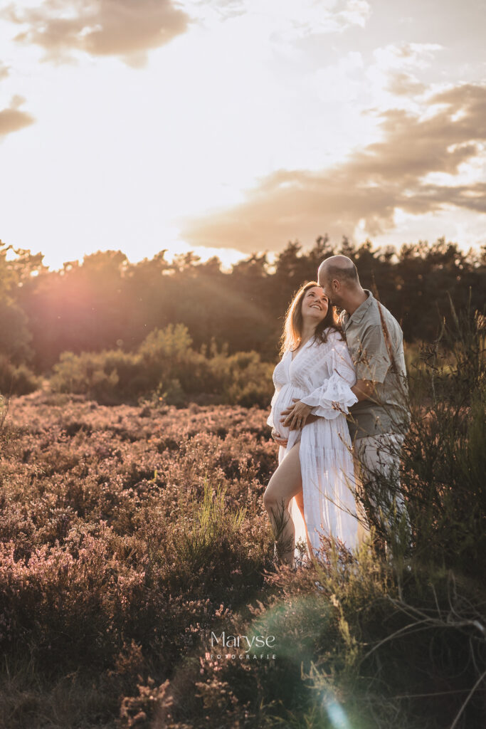 Zwangerschapsshoot met parnter - Hilversumse Hei